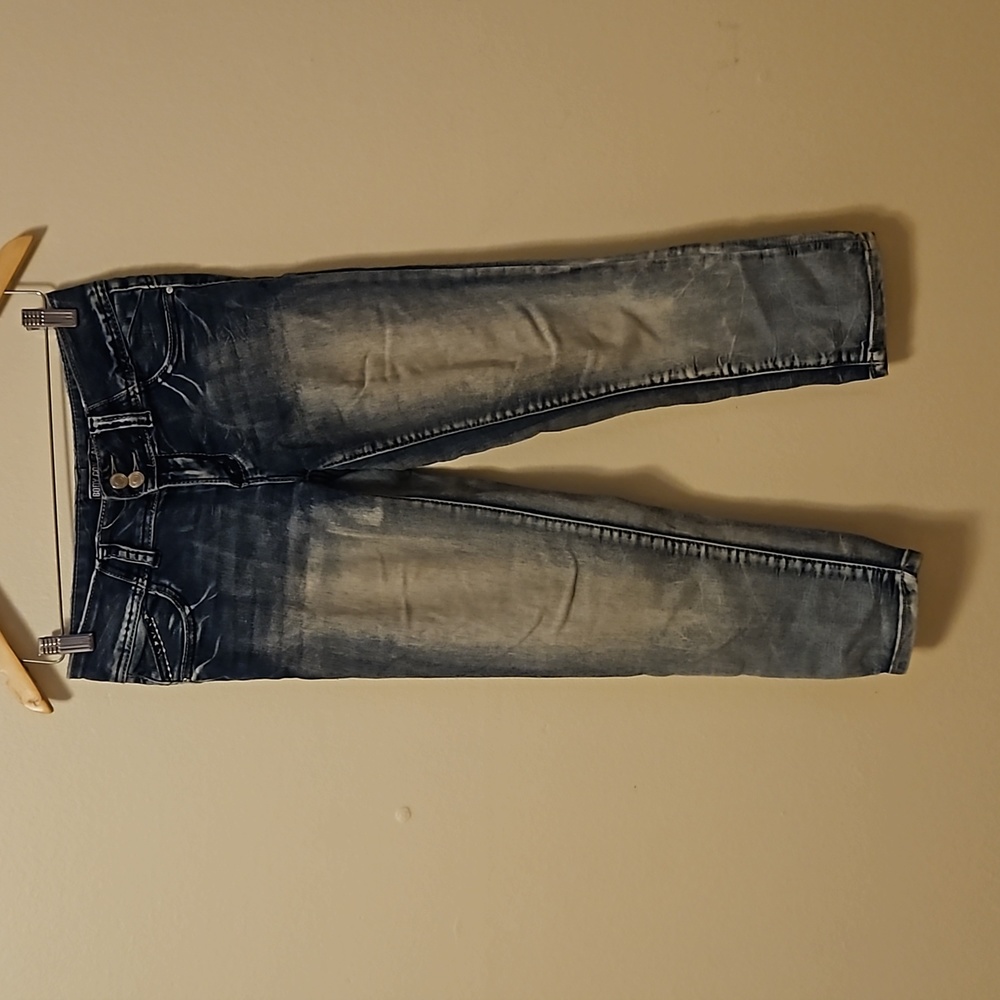 Amethyst Jean capris size 3